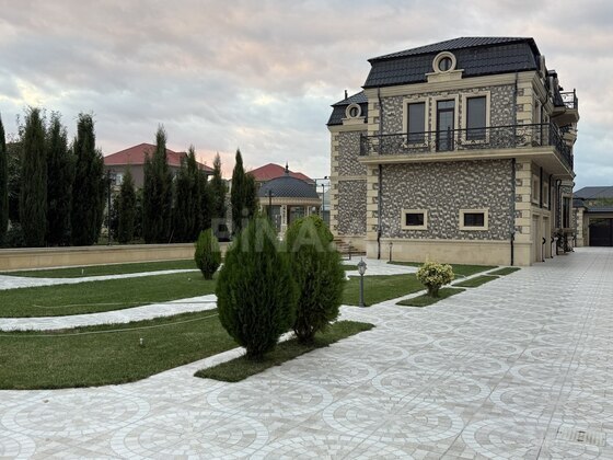 7 otaqlı Həyət evi/Bağ evi, Görədil q., Bakı