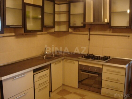 4 otaqlı Köhnə tikili, Nərimanov r., Bakı