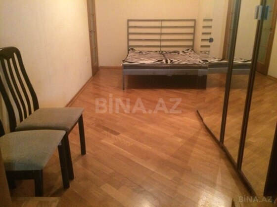 4 otaqlı Köhnə tikili, Nərimanov r., Bakı