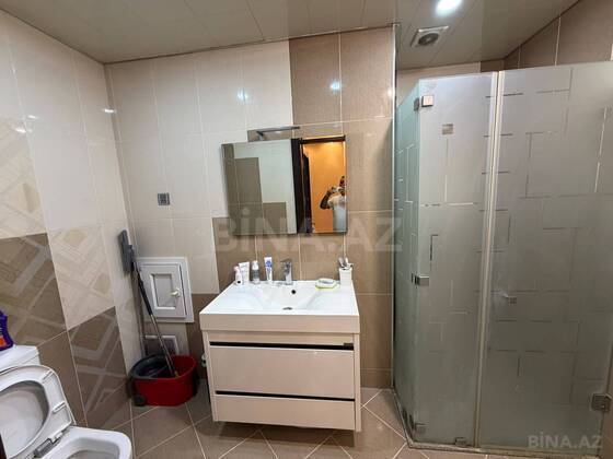 3 otaqlı Yeni tikili, Qara Qarayev m., Bakı