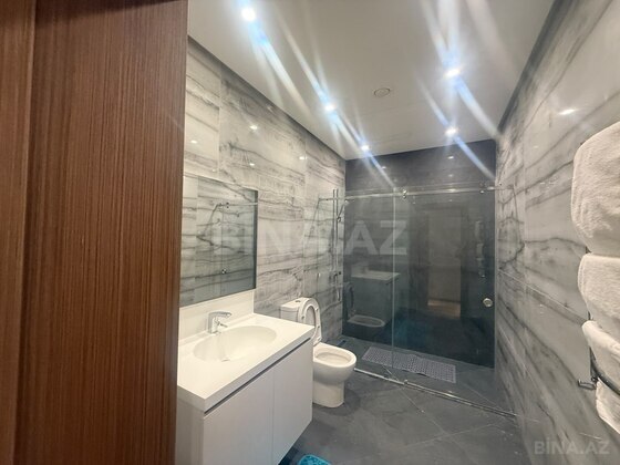 4 otaqlı Yeni tikili, Şah İsmayıl Xətai m., Bakı