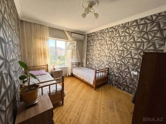 3 otaqlı Köhnə tikili, Suraxanı r., Bakı