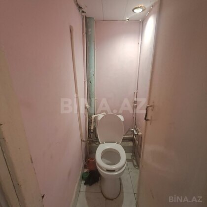 3 otaqlı Köhnə tikili, Neftçilər m., Bakı