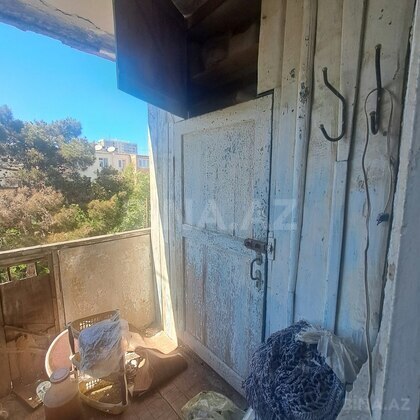3 otaqlı Köhnə tikili, Neftçilər m., Bakı