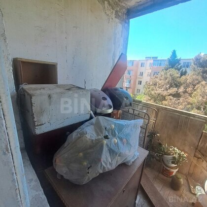 3 otaqlı Köhnə tikili, Neftçilər m., Bakı