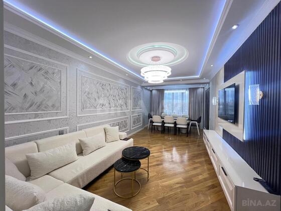 3 otaqlı Yeni tikili, Neftçilər m., Bakı