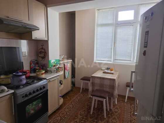 3 otaqlı Köhnə tikili, Əhmədli q., Bakı