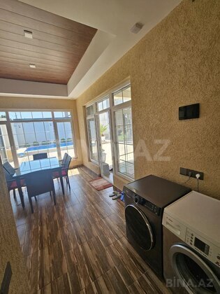 5 otaqlı Həyət evi/Bağ evi, Şüvəlan q., Bakı