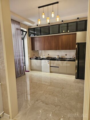 5 otaqlı Həyət evi/Bağ evi, Şüvəlan q., Bakı