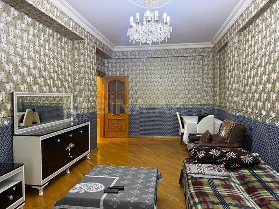 3 otaqlı Yeni tikili, 8 Noyabr m., Bakı
