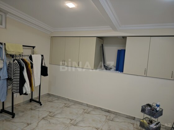 4 otaqlı Yeni tikili, Memar Əcəmi m., Bakı