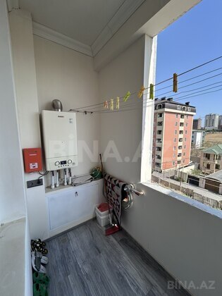 3 otaqlı Yeni tikili, Xırdalan