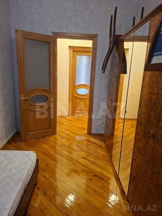 3 otaqlı Köhnə tikili, Sahil m., Bakı