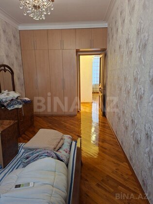 3 otaqlı Köhnə tikili, Sahil m., Bakı