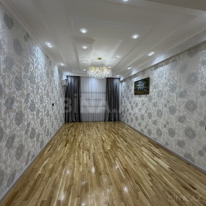 3 otaqlı Yeni tikili, Qara Qarayev m., Bakı