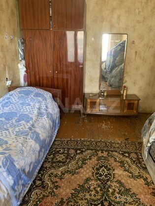 3 otaqlı Köhnə tikili, Həzi Aslanov m., Bakı