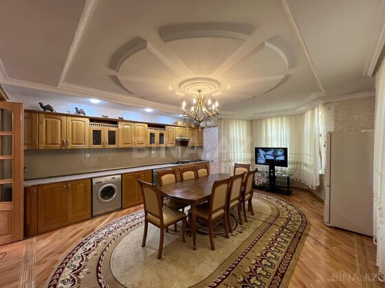 9 otaqlı Həyət evi/Bağ evi, Şamaxı