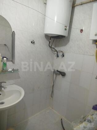 3 otaqlı Köhnə tikili, Elmlər Akademiyası m., Bakı