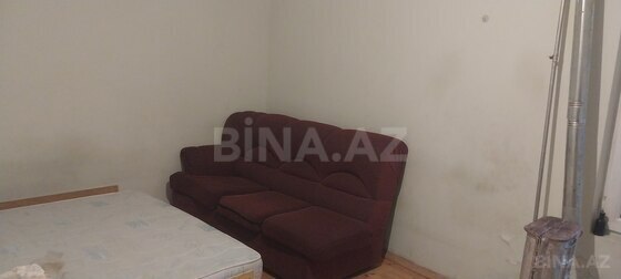 1 otaqlı Həyət evi/Bağ evi, Qara Qarayev m., Bakı