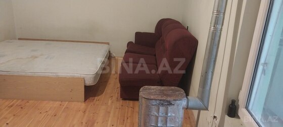1 otaqlı Həyət evi/Bağ evi, Qara Qarayev m., Bakı
