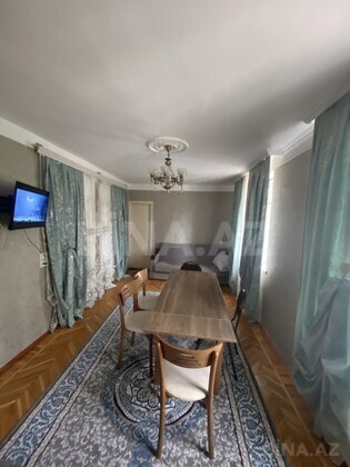 3 otaqlı Köhnə tikili, İnşaatçılar m., Bakı