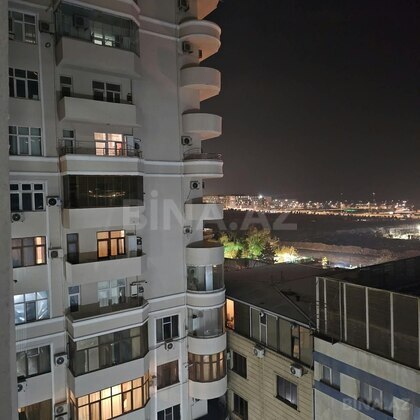 3 otaqlı Yeni tikili, Şah İsmayıl Xətai m., Bakı