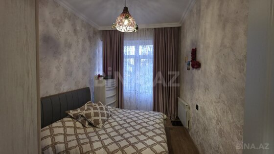 2 otaqlı Köhnə tikili, Bakıxanov q., Bakı