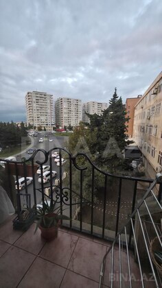 2 otaqlı Köhnə tikili, Bakıxanov q., Bakı