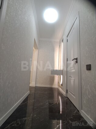 3 otaqlı Köhnə tikili, İnşaatçılar m., Bakı