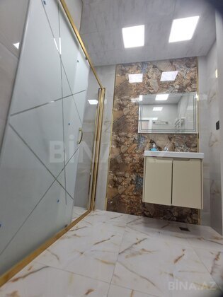 3 otaqlı Köhnə tikili, İnşaatçılar m., Bakı