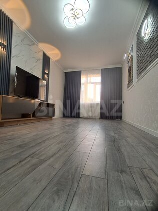 3 otaqlı Köhnə tikili, İnşaatçılar m., Bakı