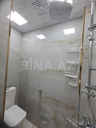 3 otaqlı Köhnə tikili, İnşaatçılar m., Bakı