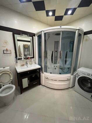 3 otaqlı Yeni tikili, 8 Noyabr m., Bakı