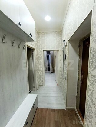 2 otaqlı Köhnə tikili, Elmlər Akademiyası m., Bakı