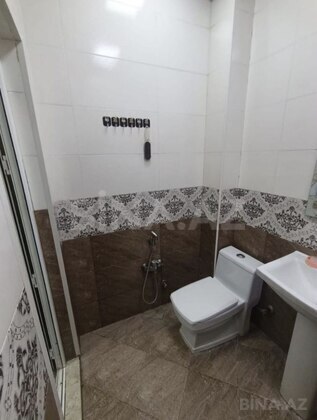 2 otaqlı Köhnə tikili, Elmlər Akademiyası m., Bakı