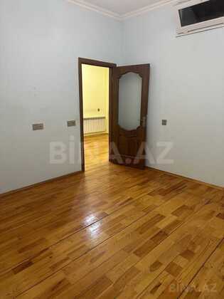 3 otaqlı Yeni tikili, Qara Qarayev m., Bakı