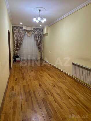 3 otaqlı Yeni tikili, Qara Qarayev m., Bakı