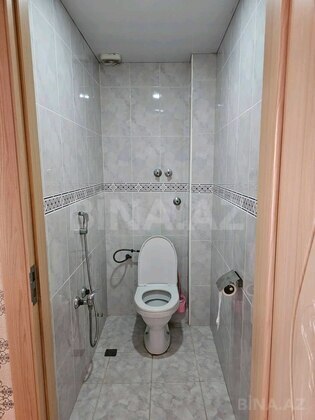 3 otaqlı Köhnə tikili, Bakıxanov q., Bakı