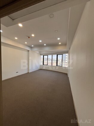 4 otaqlı Ofis, Böyükşor q., Bakı