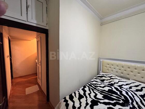 2 otaqlı Köhnə tikili, Azadlıq Prospekti m., Bakı
