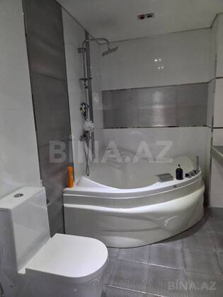 3 otaqlı Yeni tikili, Şah İsmayıl Xətai m., Bakı