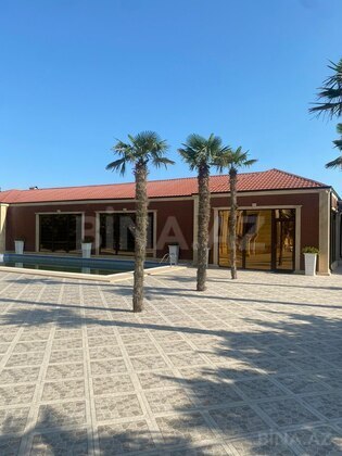 8 otaqlı Həyət evi/Bağ evi, Novxanı q., Bakı