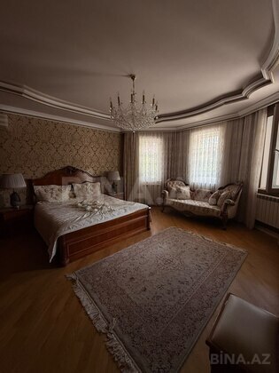 8 otaqlı Həyət evi/Bağ evi, Novxanı q., Bakı