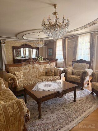 8 otaqlı Həyət evi/Bağ evi, Novxanı q., Bakı