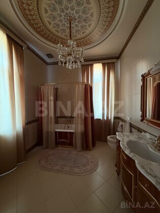 8 otaqlı Həyət evi/Bağ evi, Novxanı q., Bakı