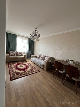 4 otaqlı Köhnə tikili, Qaraçuxur q., Bakı