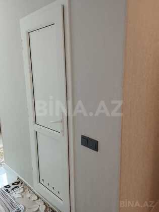 3 otaqlı Köhnə tikili, Neftçilər m., Bakı