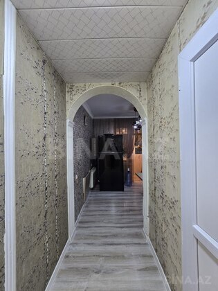 3 otaqlı Köhnə tikili, Xalqlar Dostluğu m., Bakı