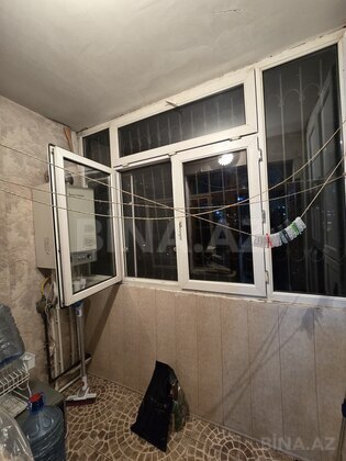 3 otaqlı Köhnə tikili, Xalqlar Dostluğu m., Bakı