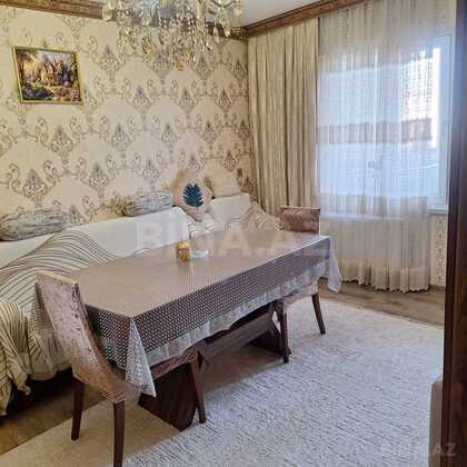 3 otaqlı Köhnə tikili, Sumqayıt